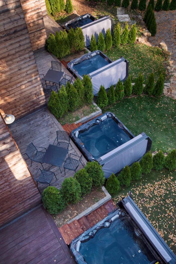 Pinus Villas Lodge With Private Jacuzzi & Phyto-Sauna Retreat Zseleznica Kültér fotó